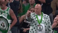 CelticsPointing emote for Discord