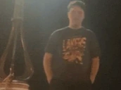 crowieFloss emote for Discord