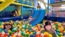 clmBallPit emote for Discord