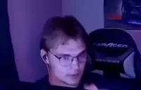 CrouchyVape emote for Discord