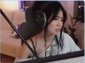 DreaLeMonitorsmash emote for Discord