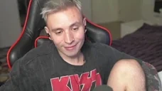 dronya emote for Discord