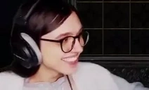 dslilyPETPET emote for Discord