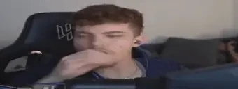 dumbiix emote for Discord