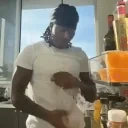 dukedenniseatinggrapes emote for Discord