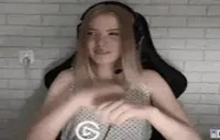 czulkaPLS animated emote for Discord, Twitch and Slack