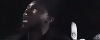 DDGGetHellaAss emote for Discord