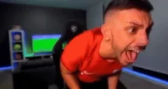 djmariiofuckingblowsup emote for Discord