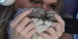 ee emote for Discord