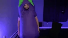 eggawrplant emote for Discord