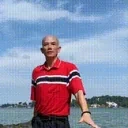 ehmusibotuncleraymondsi emote for Discord