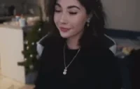 ekatzeLuv emote for Discord