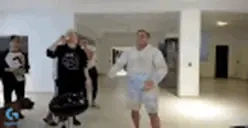 elshermanlabombaselb52q emote for Discord