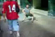 elpiernas emote for Discord