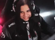 ellieShush emote for Discord