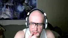 DubokSmotri emote for Discord