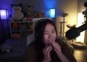 emyySCHIZO emote for Discord