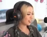 emijuBlush emote for Discord