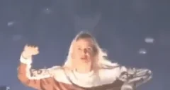 EmilyDancestrong emote for Discord