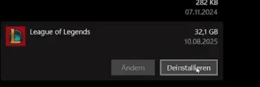 enjoyingLoL emote for Discord