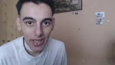 EntireCapitalBraFrisurTutorial emote for Discord