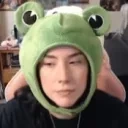 EpicFrogChamp emote for Discord