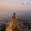 ESTOESKICKWASHOWILI emote for Discord