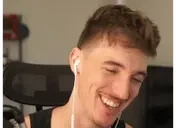 EllumHUH emote for Discord