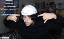 ElTweaking emote for Discord