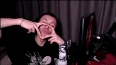 ElmoLOVE emote for Discord