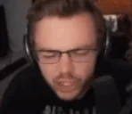 ElaShush emote for Discord