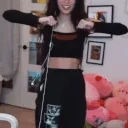 emiruSturdy emote for Discord