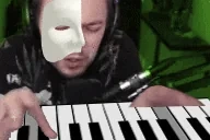 ElaChatting emote for Discord