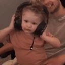 EmmyDance emote for Discord