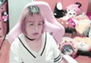 EmmaWaitwhat emote for Discord