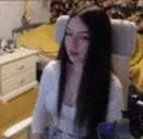 EyshiKiss emote for Discord