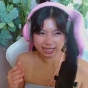 ezgif32a7917ed7b emote for Discord