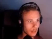 ezgif487c42f616b emote for Discord