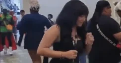 ezgif602032de6cb emote for Discord