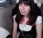 ezbaeMadge emote for Discord