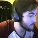 fanizYIKES emote for Discord