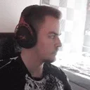 Fakeahuh emote for Discord