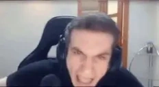 EveloneDance emote for Discord