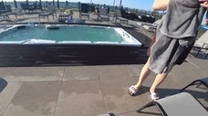 EveloneLoookingSuss emote for Discord