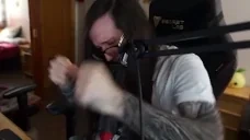 EvanMudaMudaMuda emote for Discord