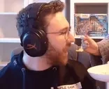 feedingenemys emote for Discord