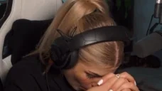 fibiActinUp emote for Discord