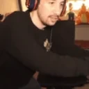 fifiGroove emote for Discord