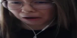 faryHUH emote for Discord