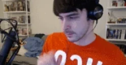 feelingCute emote for Discord